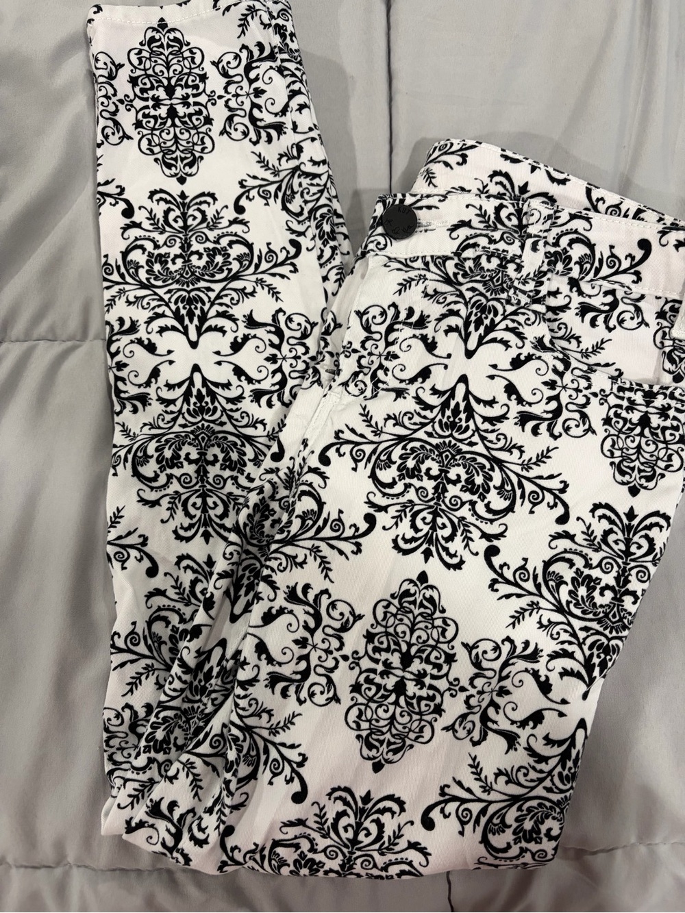 Kut from the Kloth White and Black Damask Ankle Pants